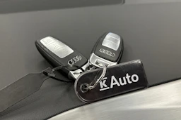 musta Audi Q4 e-tron 2024 kuva 32.