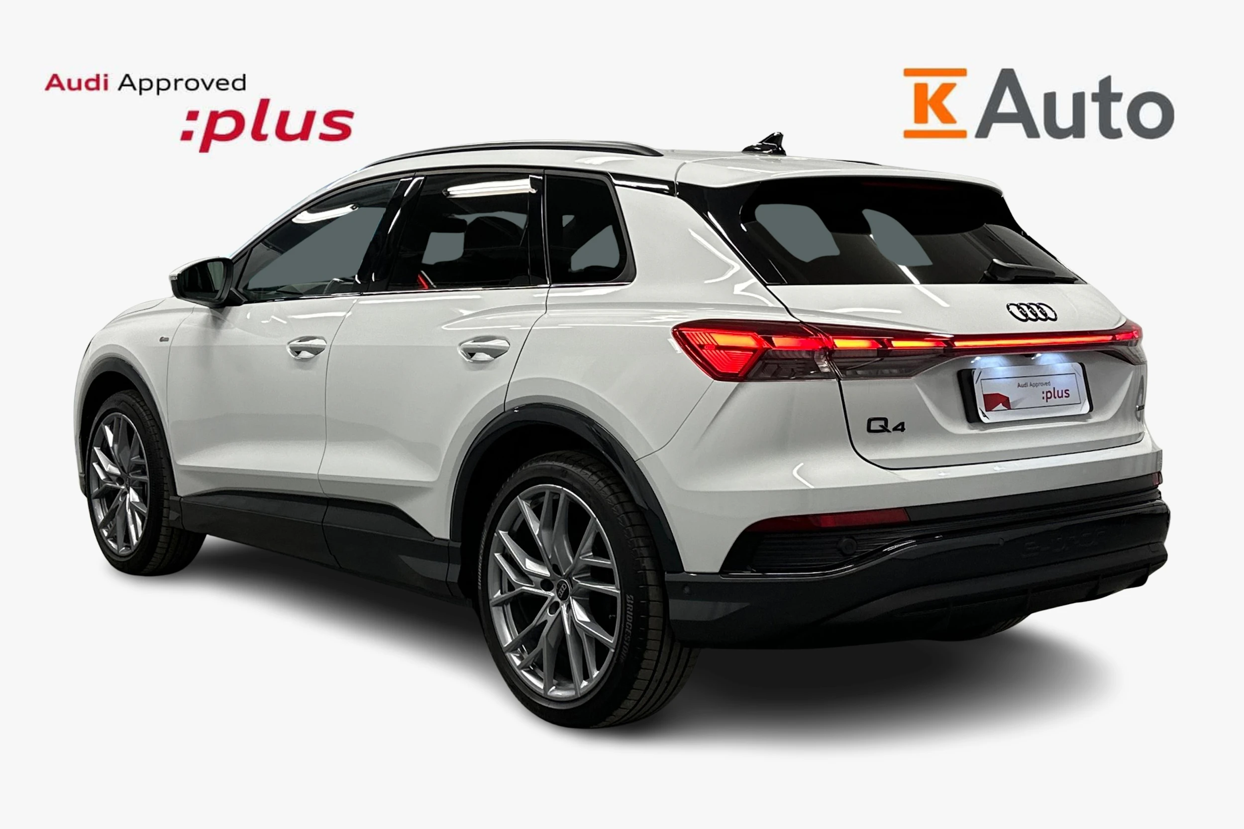 valkoinen Audi Q4 e-tron 2024 kuva 2.