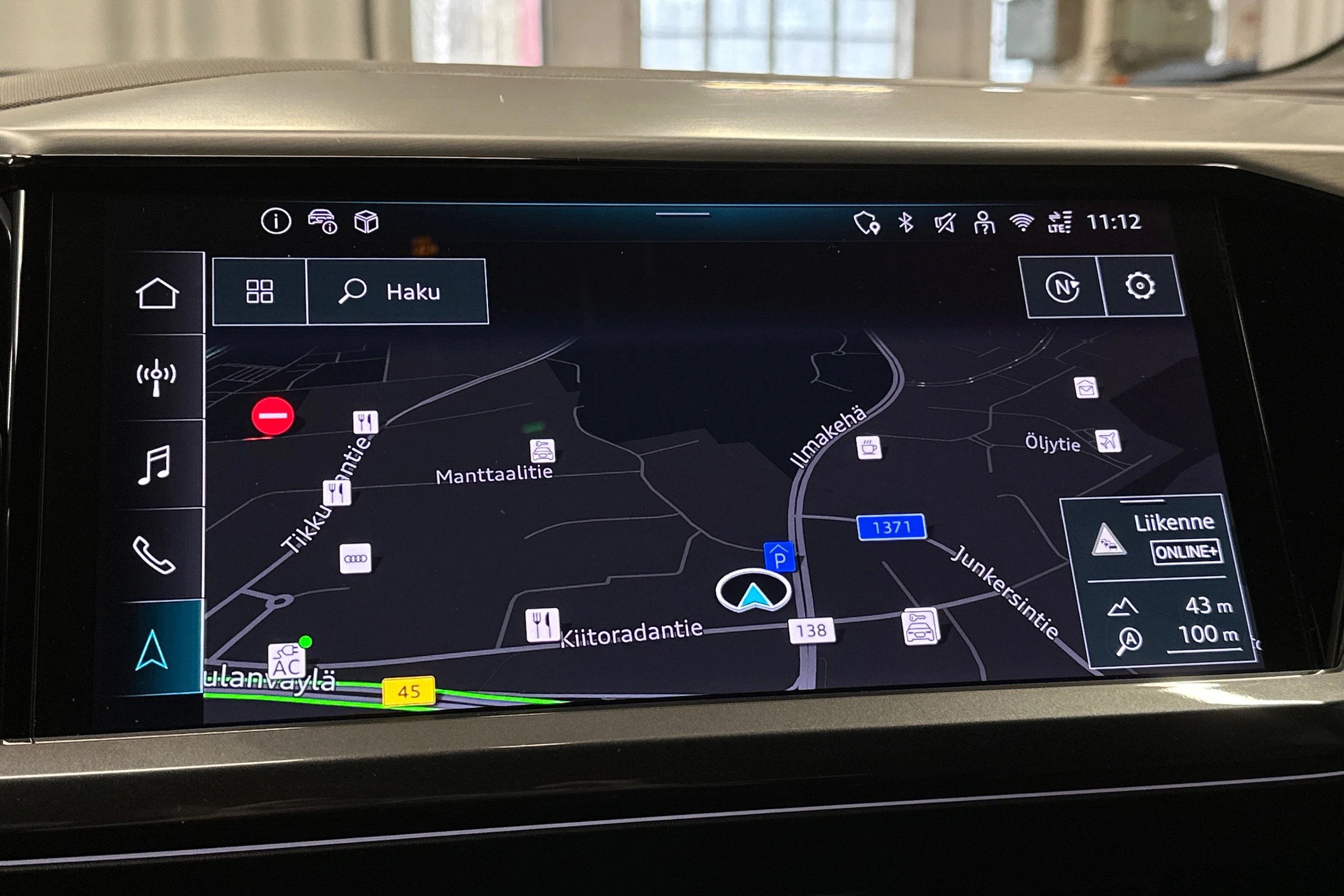 valkoinen Audi Q4 e-tron 2024 kuva 21.