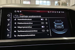 valkoinen Audi Q4 e-tron 2024 kuva 26.