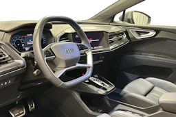 harmaa Audi Q4 e-tron 2024 kuva 6.