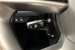 harmaa Audi Q4 e-tron 2024 kuva 13.