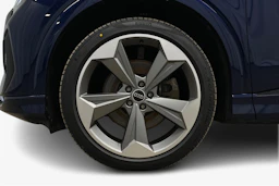 sininen Audi Q4 e-tron 2024 kuva 9.