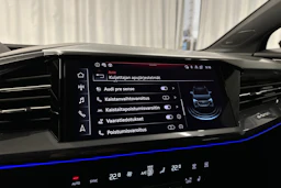 sininen Audi Q4 e-tron 2024 kuva 20.