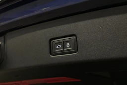 sininen Audi Q4 e-tron 2024 kuva 30.