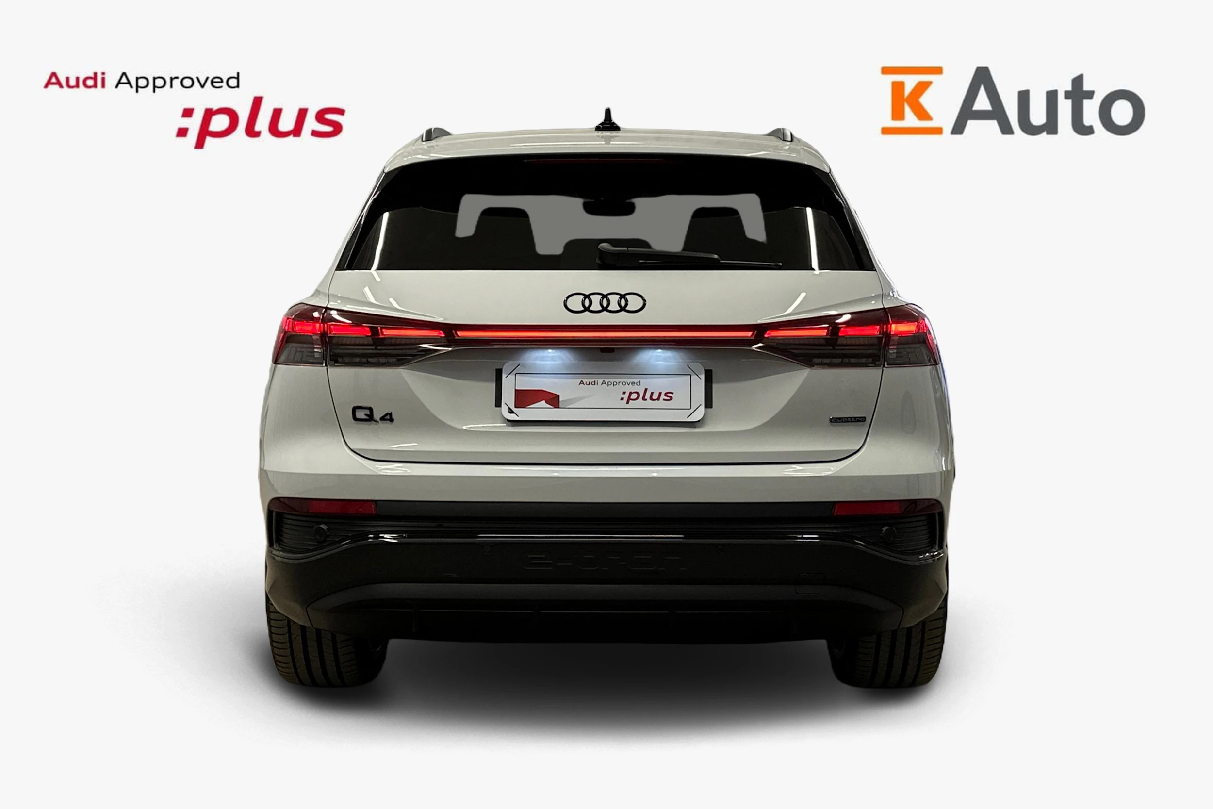 valkoinen Audi Q4 e-tron 2024 kuva 3.