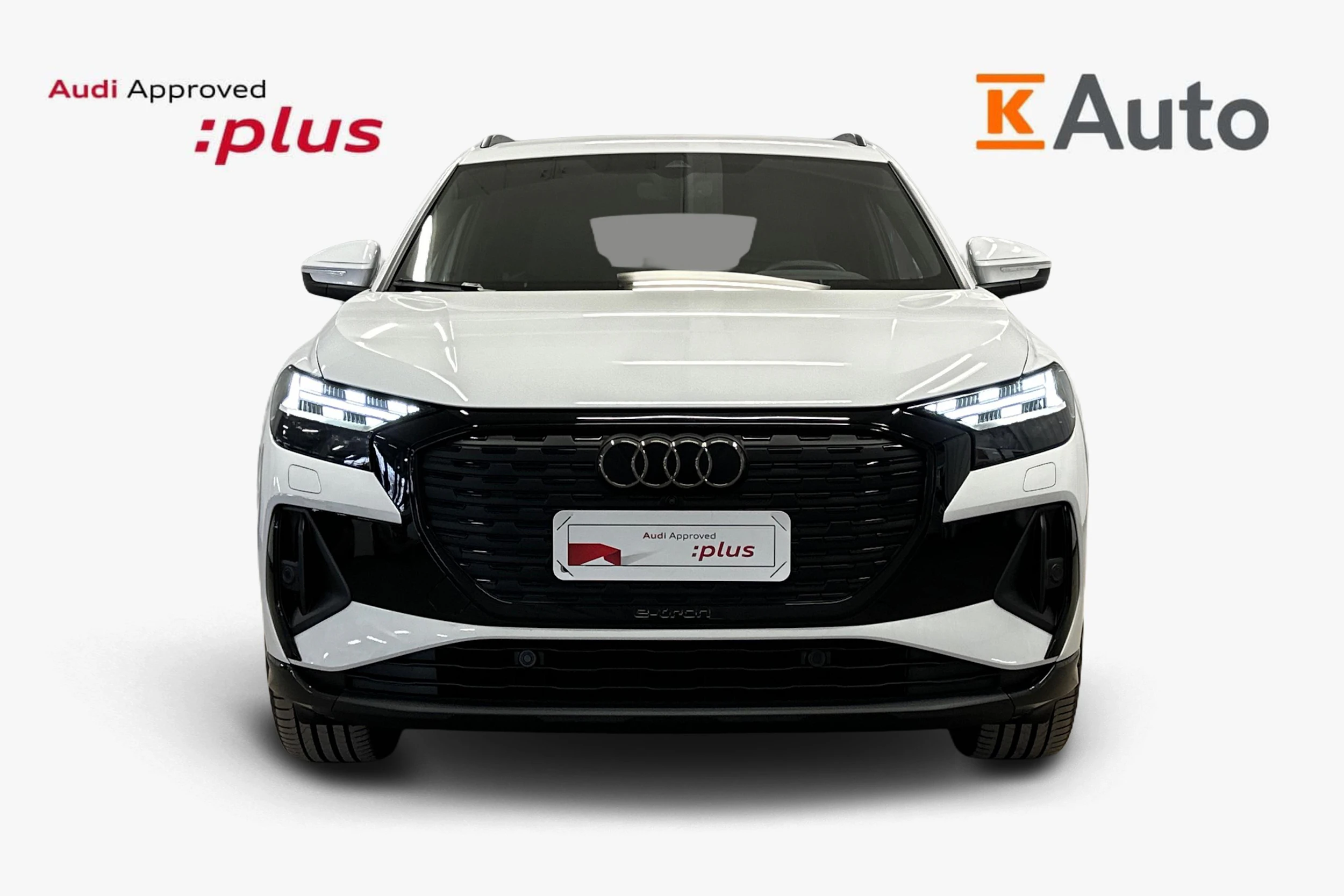 valkoinen Audi Q4 e-tron 2024 kuva 4.
