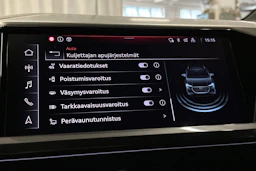 valkoinen Audi Q4 e-tron 2024 kuva 24.