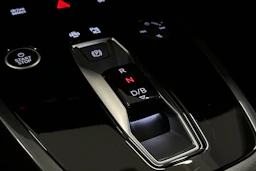 valkoinen Audi Q4 e-tron 2024 kuva 27.