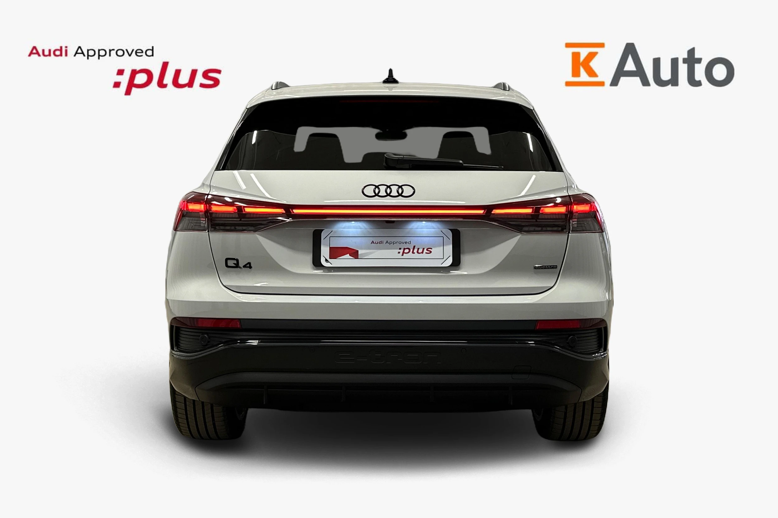 valkoinen Audi Q4 e-tron 2024 kuva 3.