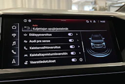 valkoinen Audi Q4 e-tron 2024 kuva 23.