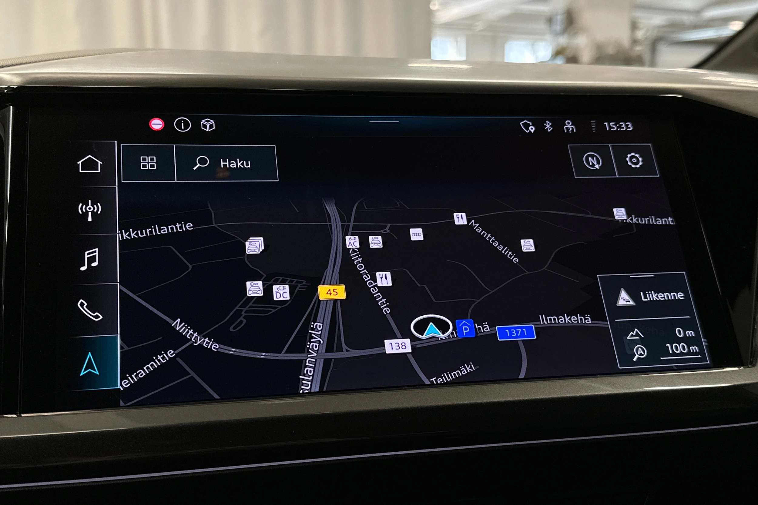 valkoinen Audi Q4 e-tron 2024 kuva 25.