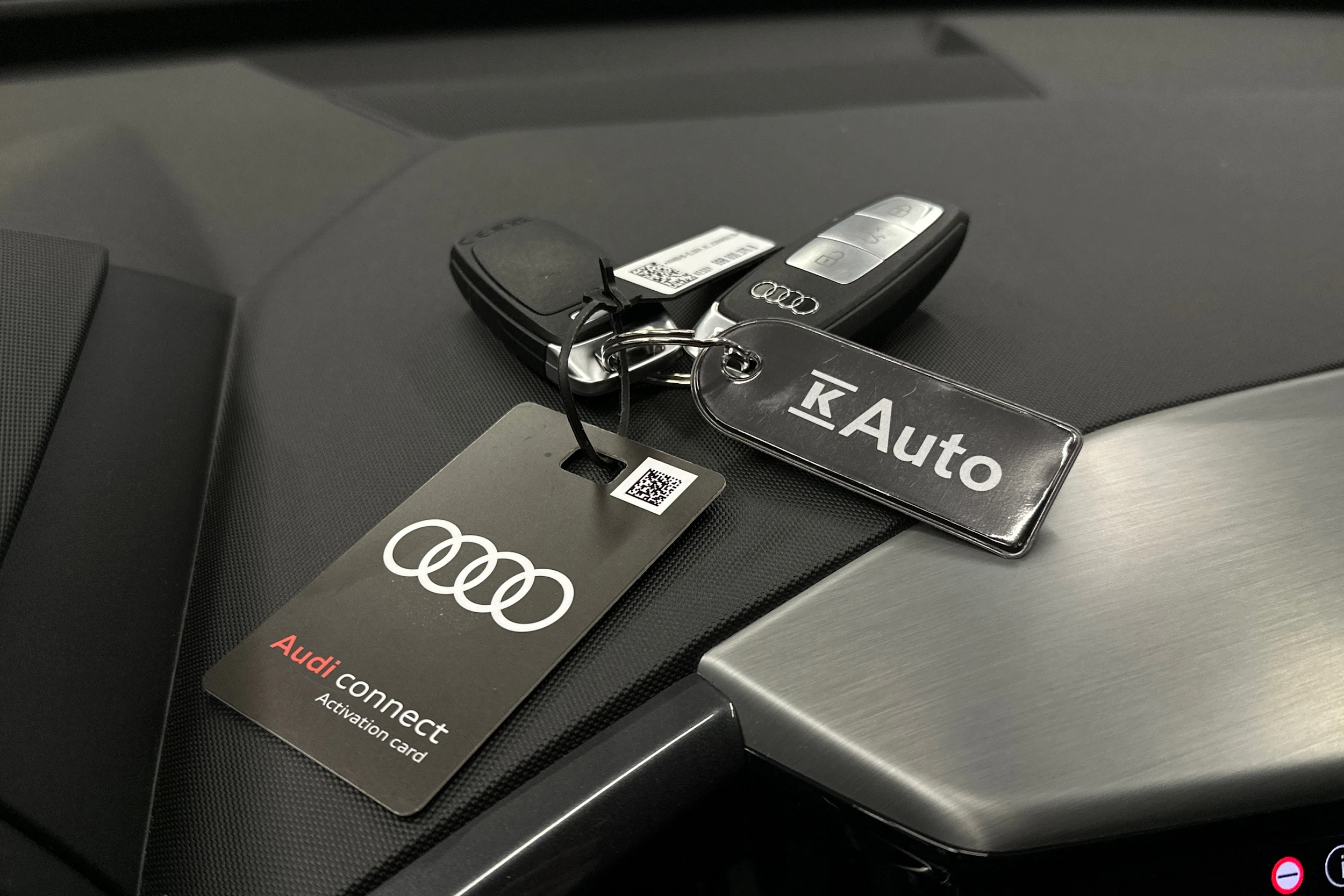 valkoinen Audi Q4 e-tron 2024 kuva 29.