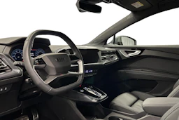 harmaa Audi Q4 e-tron 2024 kuva 6.
