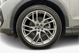 harmaa Audi Q4 e-tron 2024 kuva 9.