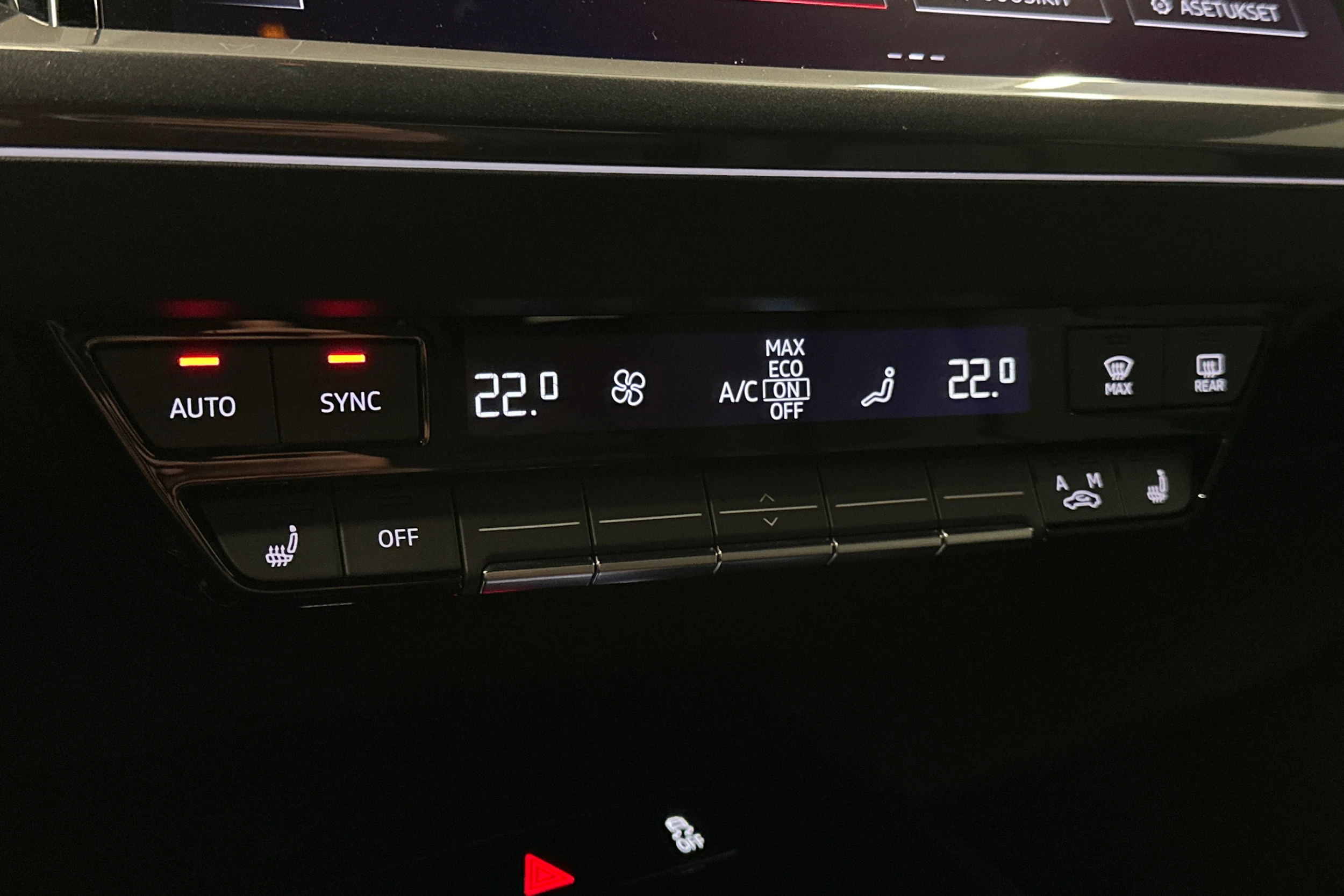 harmaa Audi Q4 e-tron 2024 kuva 25.