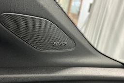 harmaa Audi Q4 e-tron 2024 kuva 27.