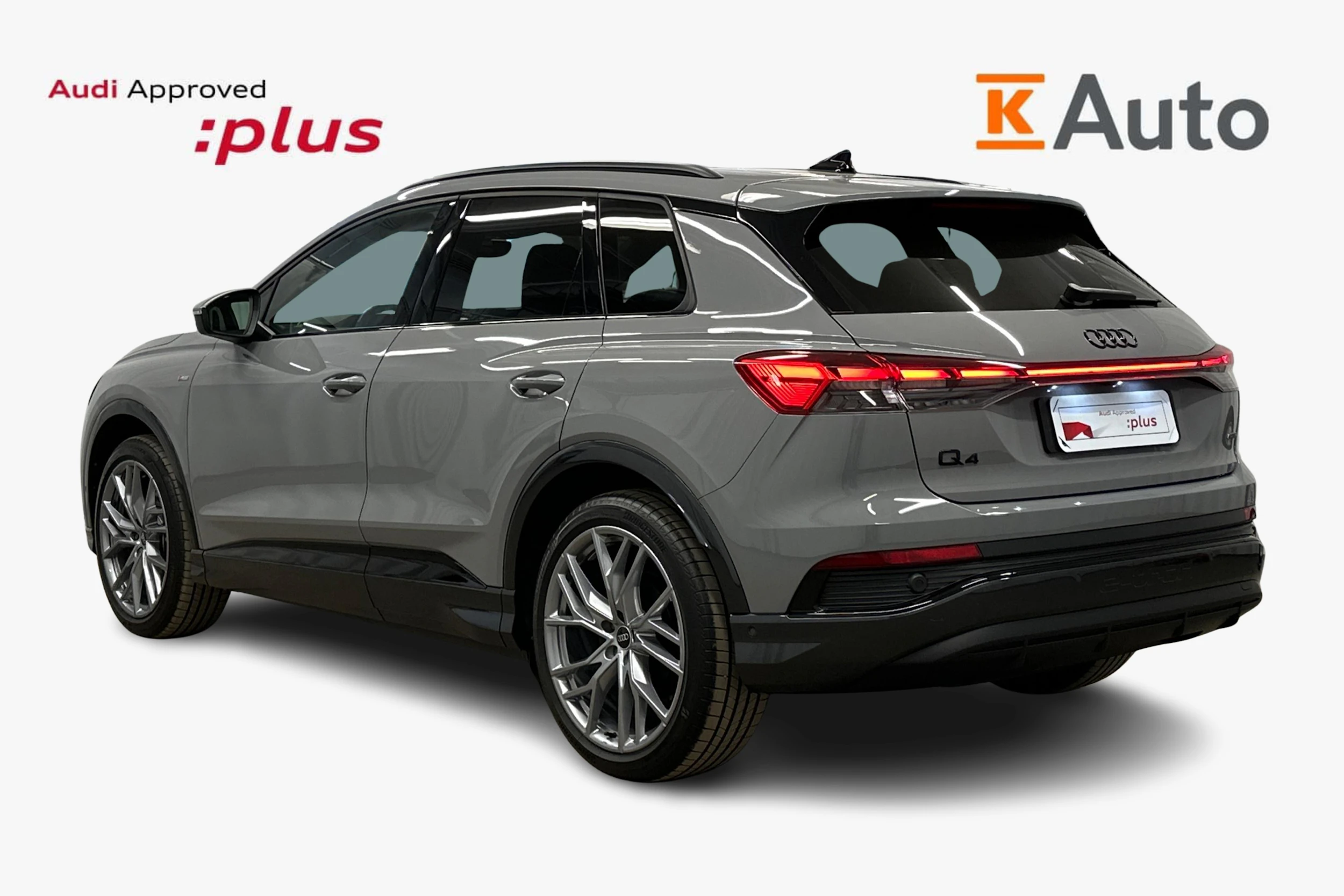harmaa Audi Q4 e-tron 2024 kuva 2.