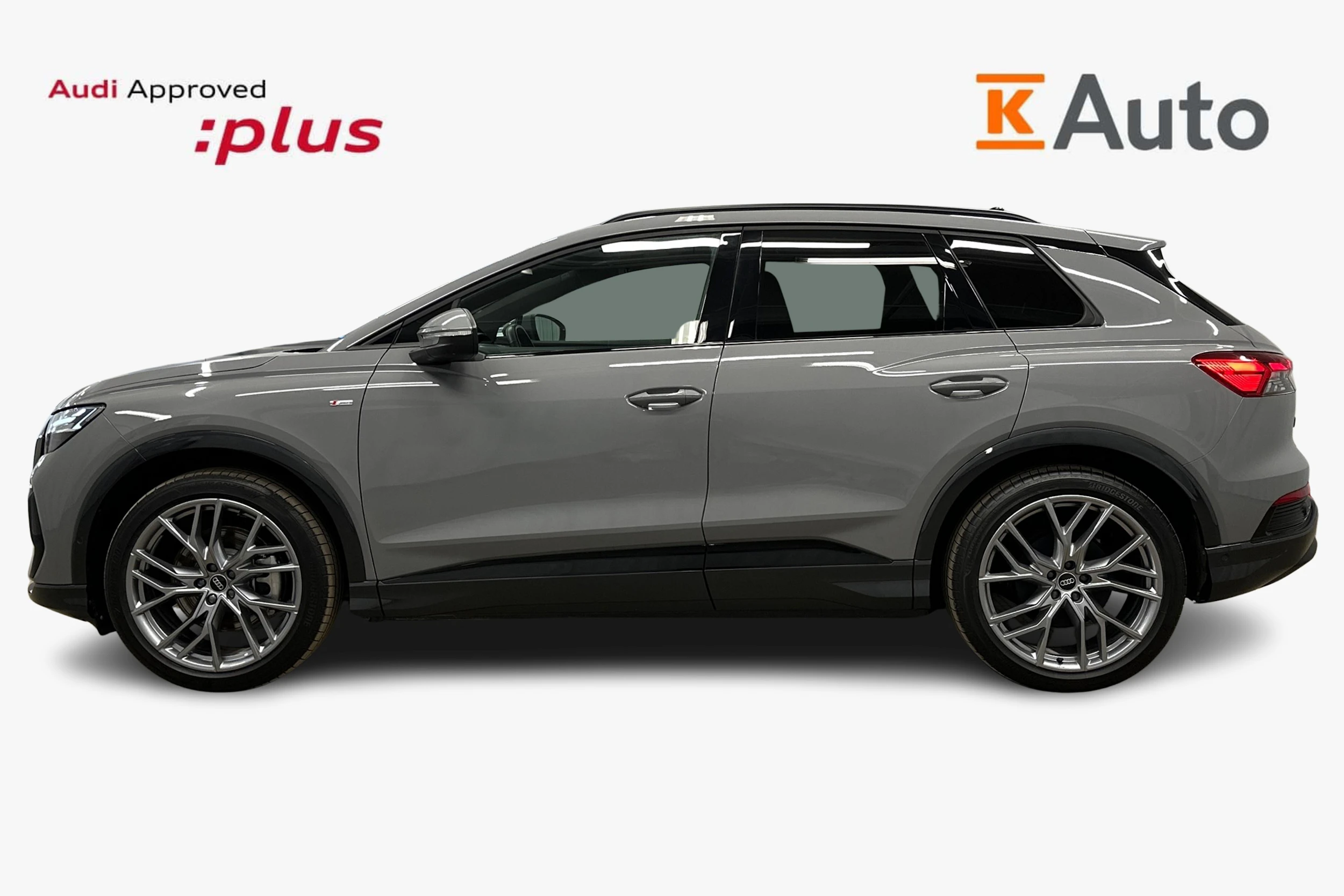harmaa Audi Q4 e-tron 2024 kuva 5.