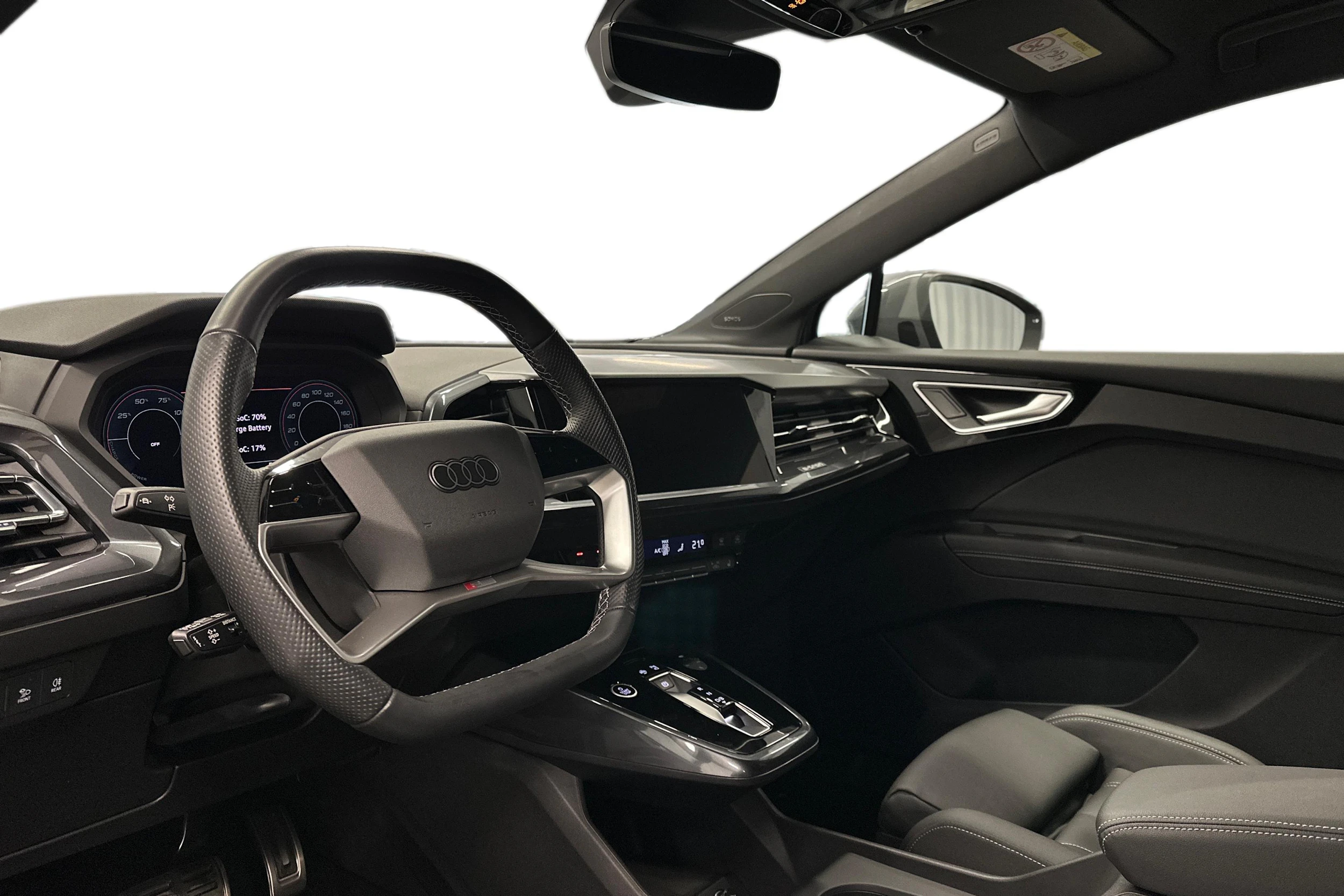harmaa Audi Q4 e-tron 2024 kuva 6.