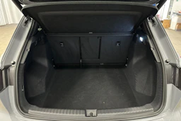 harmaa Audi Q4 e-tron 2024 kuva 11.