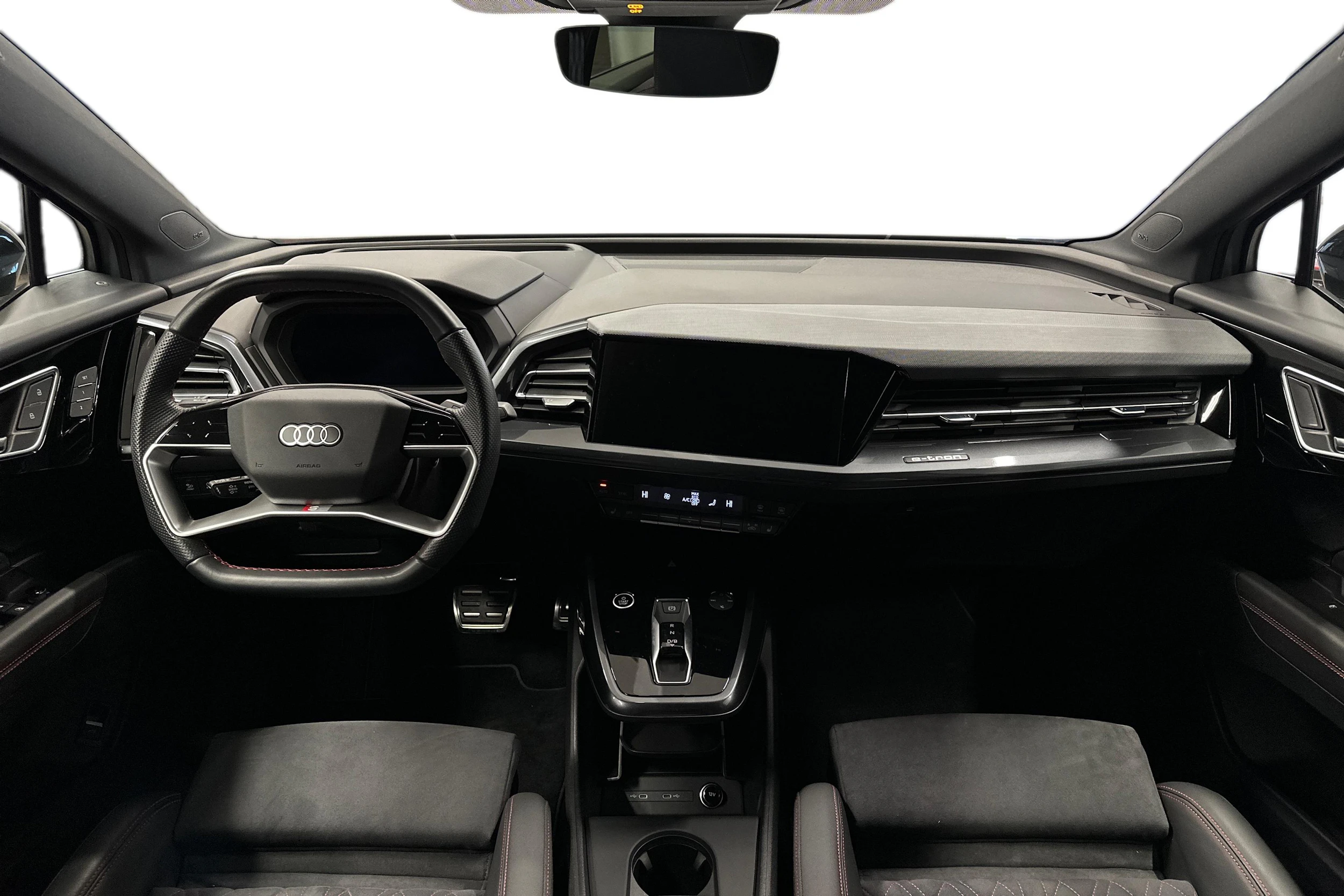 harmaa Audi Q4 e-tron 2024 kuva 7.
