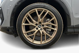 harmaa Audi Q4 e-tron 2024 kuva 9.