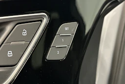 harmaa Audi Q4 e-tron 2024 kuva 16.