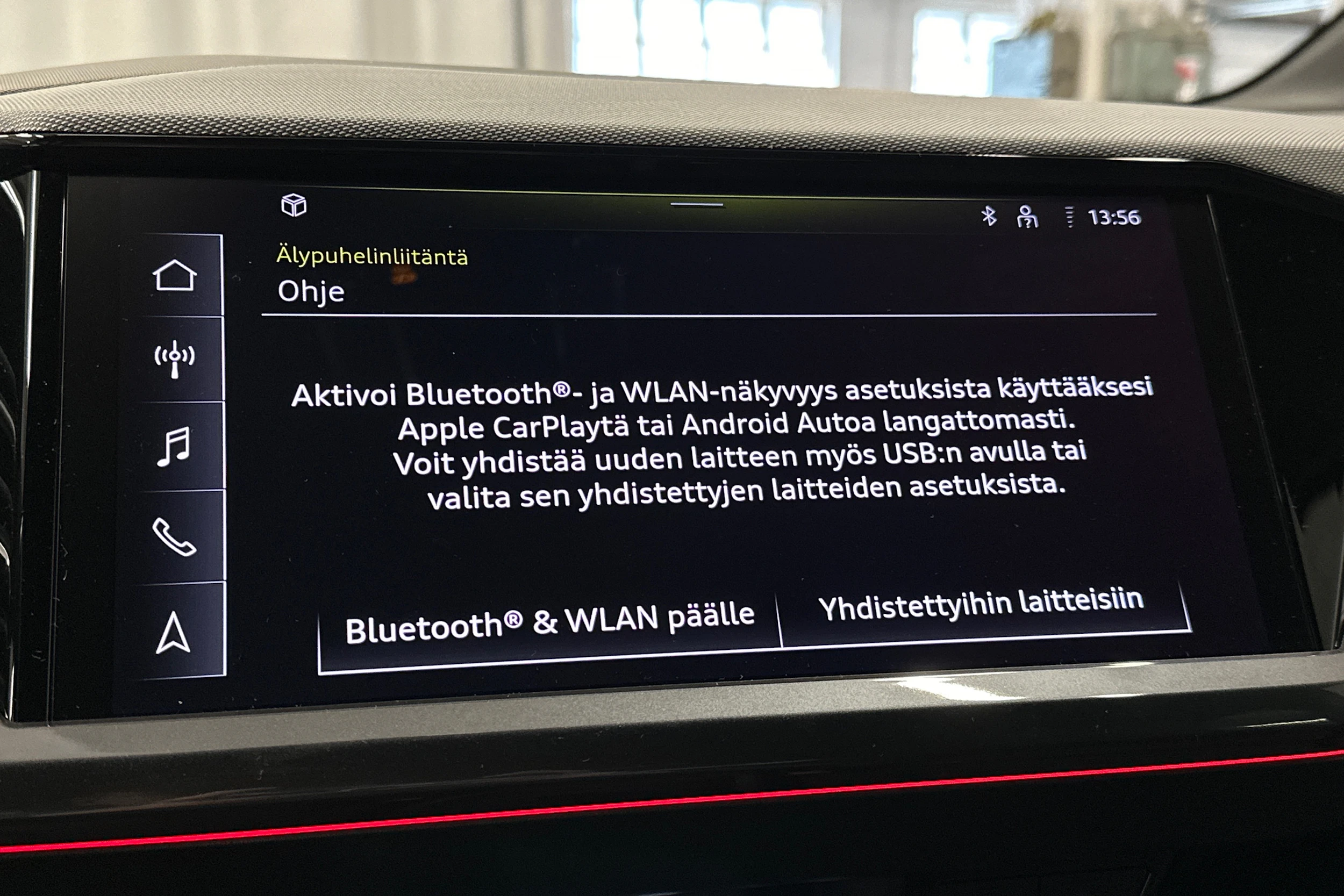 harmaa Audi Q4 e-tron 2024 kuva 23.