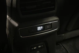 sininen Audi Q4 e-tron 2024 kuva 14.