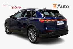 sininen Audi Q4 e-tron 2024 kuva 2.