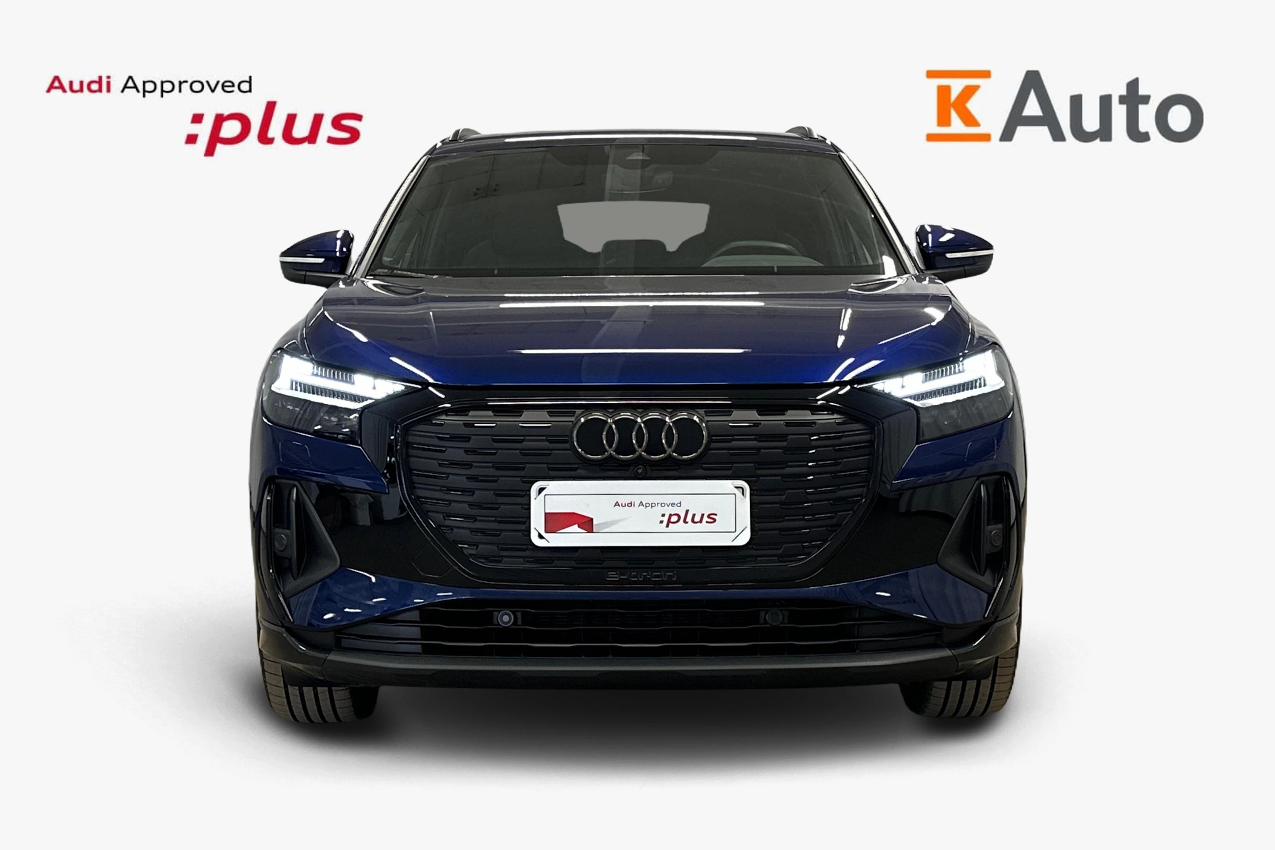 sininen Audi Q4 e-tron 2024 kuva 4.