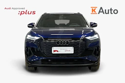 sininen Audi Q4 e-tron 2024 kuva 4.