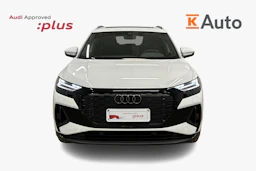 valkoinen Audi Q4 e-tron 2024 kuva 4.