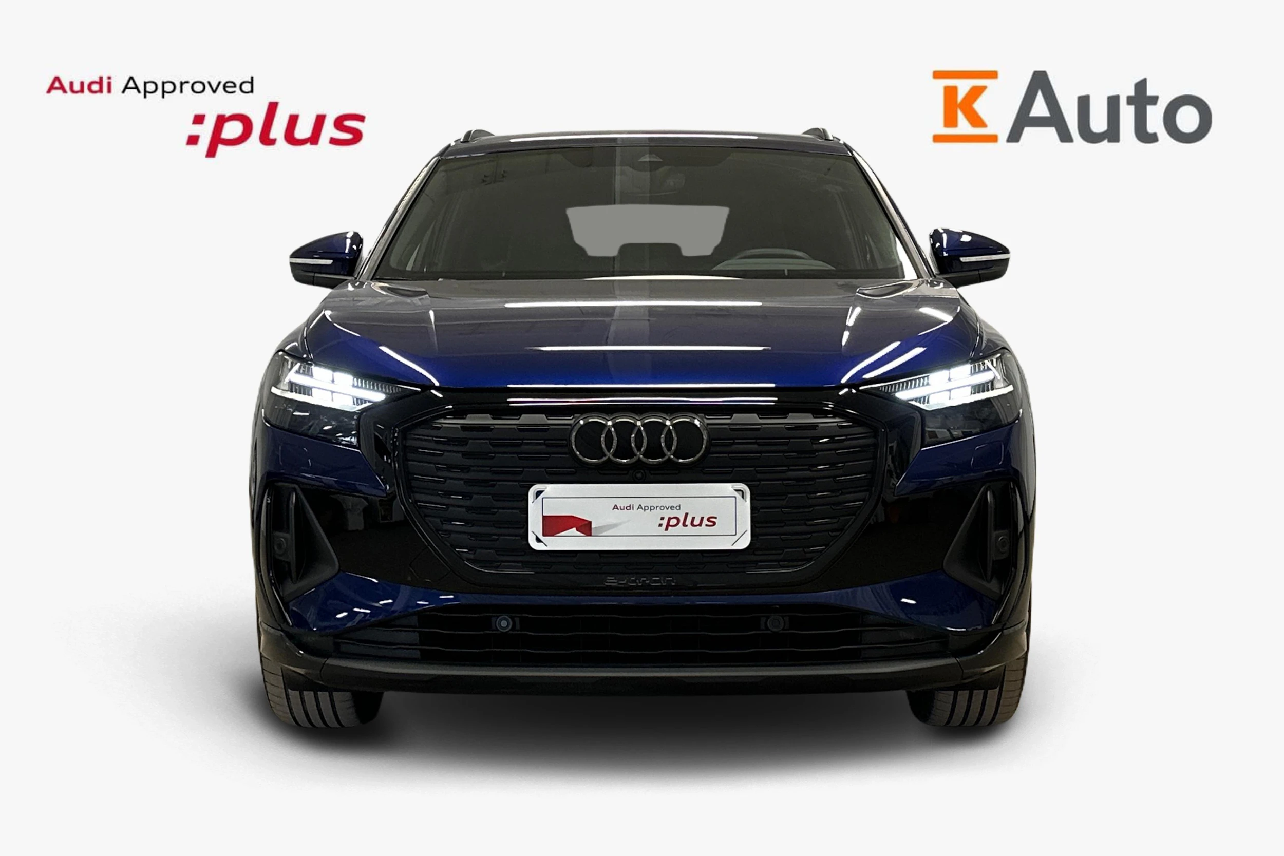 sininen Audi Q4 e-tron 2024 kuva 4.