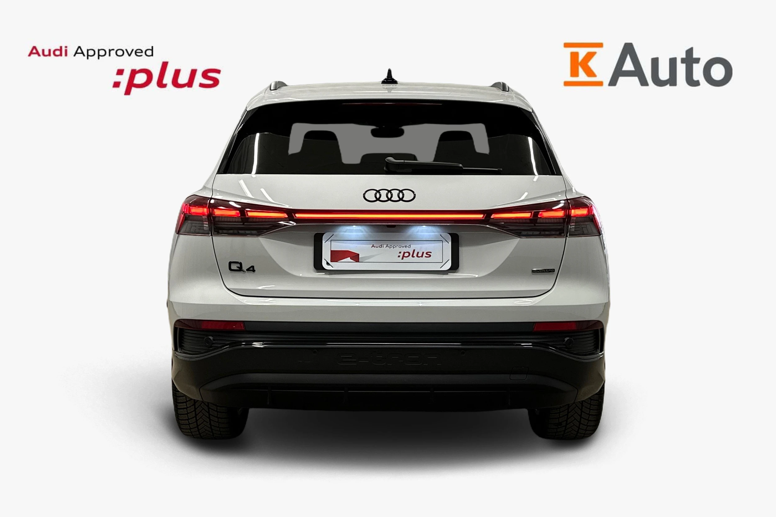 valkoinen Audi Q4 e-tron 2024 kuva 3.