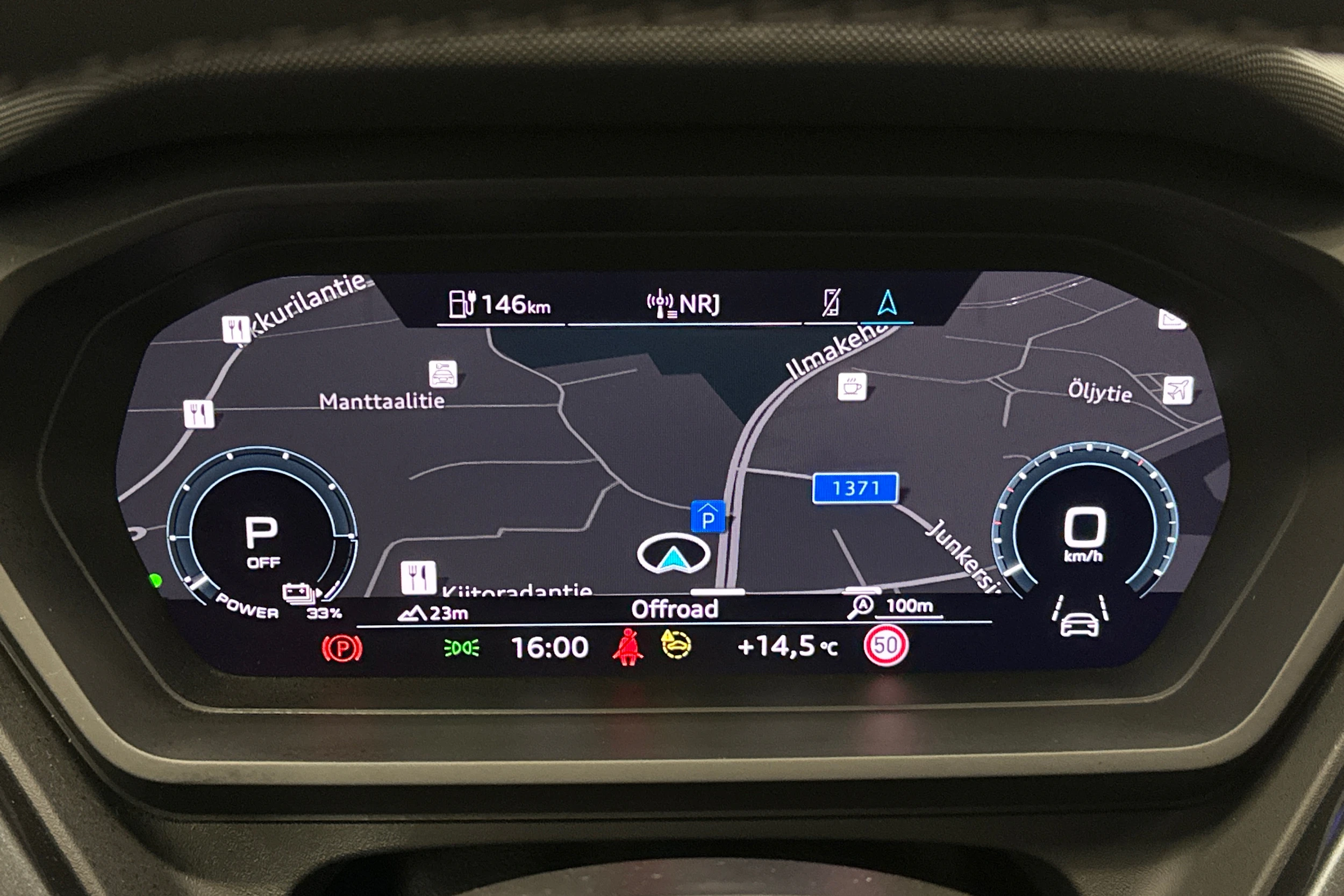 valkoinen Audi Q4 e-tron 2024 kuva 20.