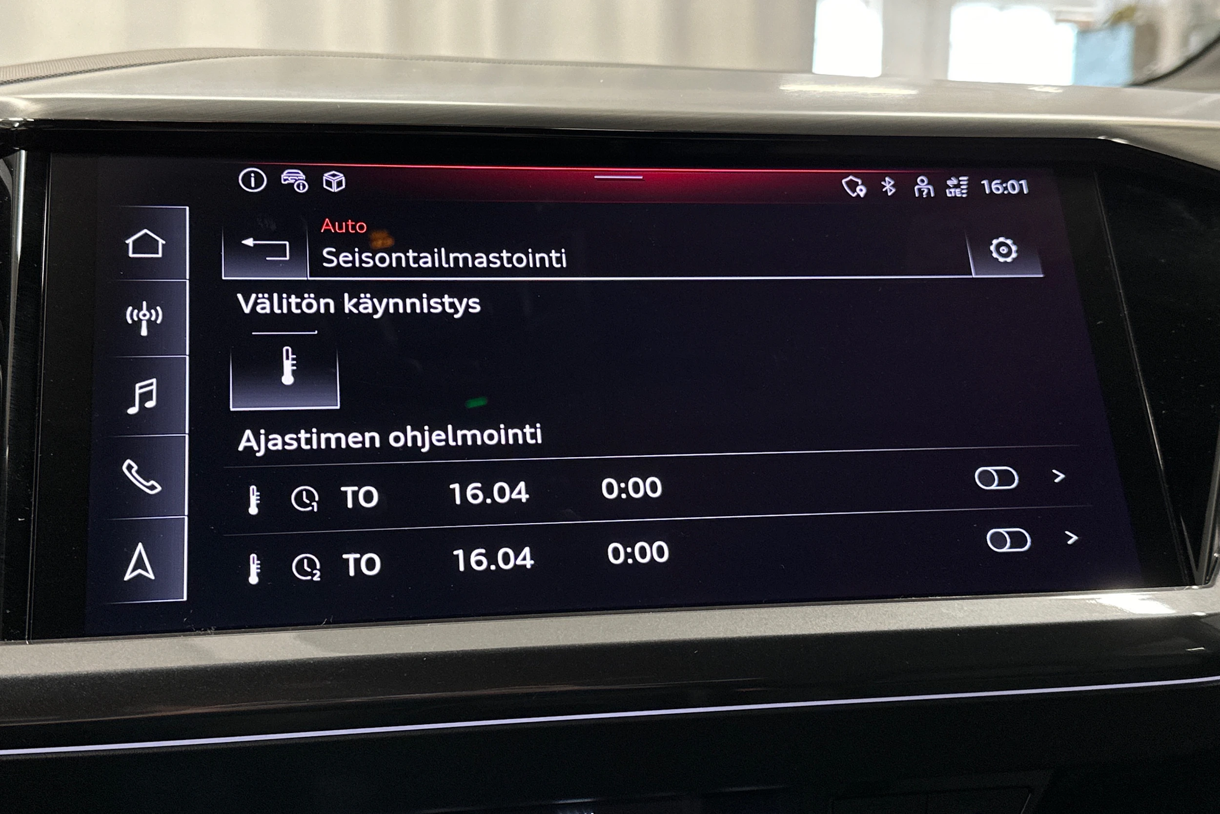valkoinen Audi Q4 e-tron 2024 kuva 23.