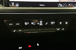 valkoinen Audi Q4 e-tron 2024 kuva 28.