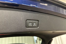 sininen Audi Q4 e-tron 2024 kuva 30.