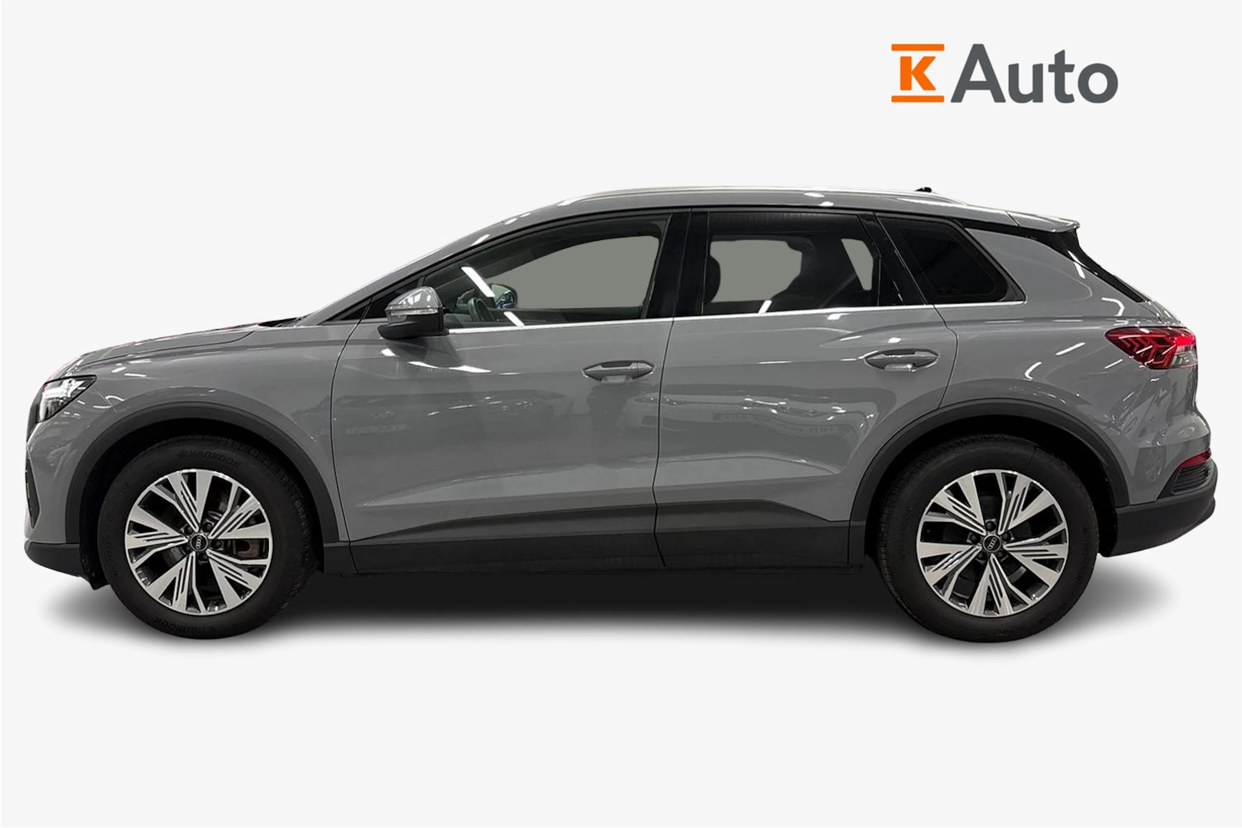 harmaa Audi Q4 e-tron 2024 kuva 5.