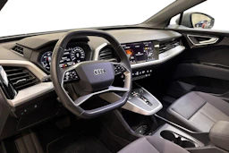 harmaa Audi Q4 e-tron 2024 kuva 6.