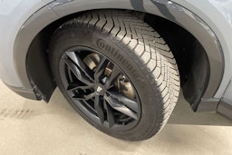 Sininen Audi Q4 e-tron 2024 kuva 12.