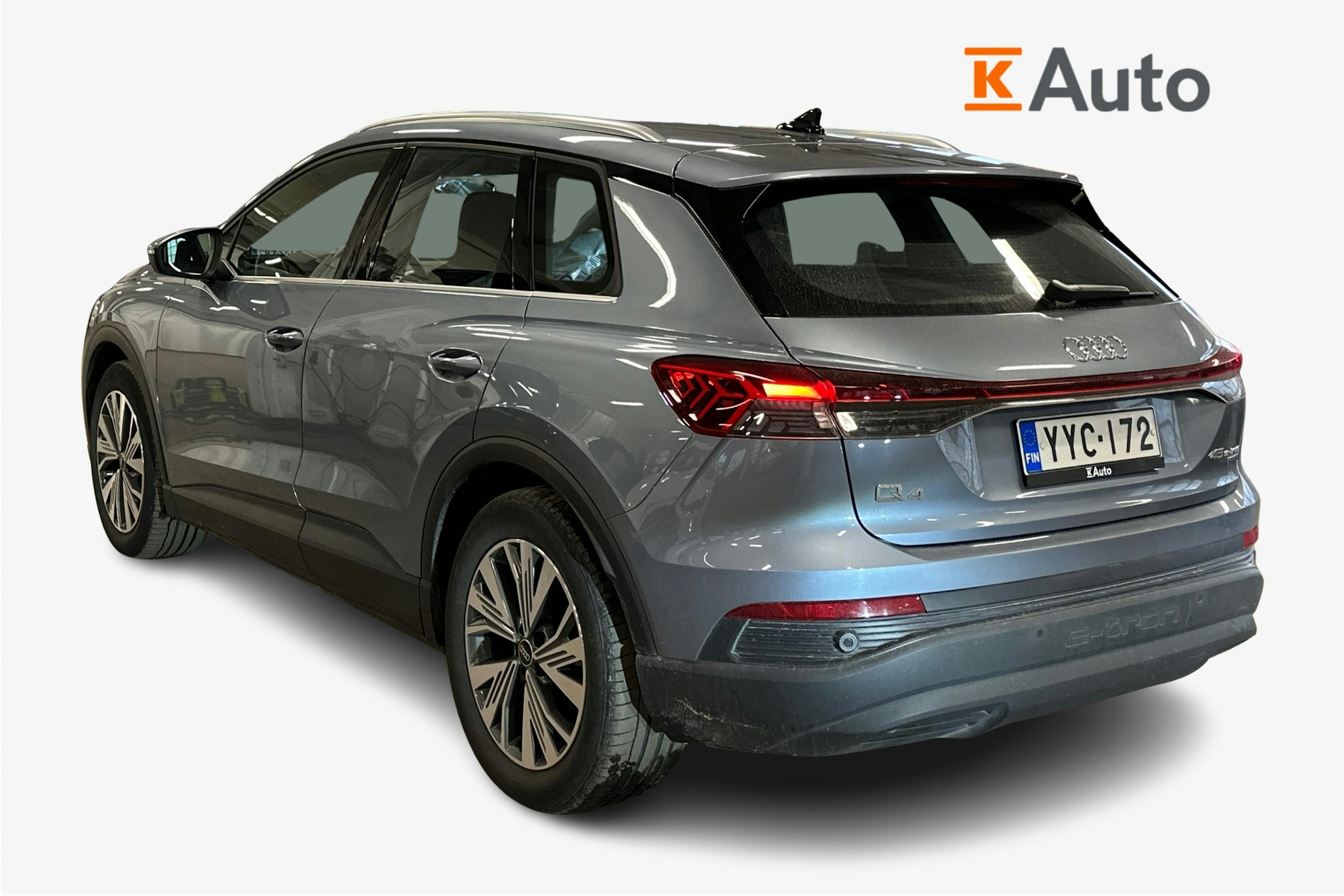 sininen Audi Q4 e-tron 2024 kuva 2.