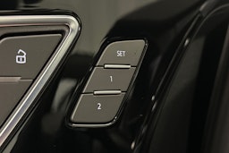musta Audi Q4 e-tron 2024 kuva 19.