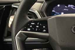 musta Audi Q4 e-tron 2024 kuva 19.