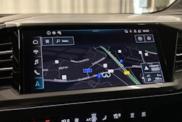 musta Audi Q4 e-tron 2024 kuva 25.