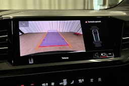 musta Audi Q4 e-tron 2024 kuva 31.