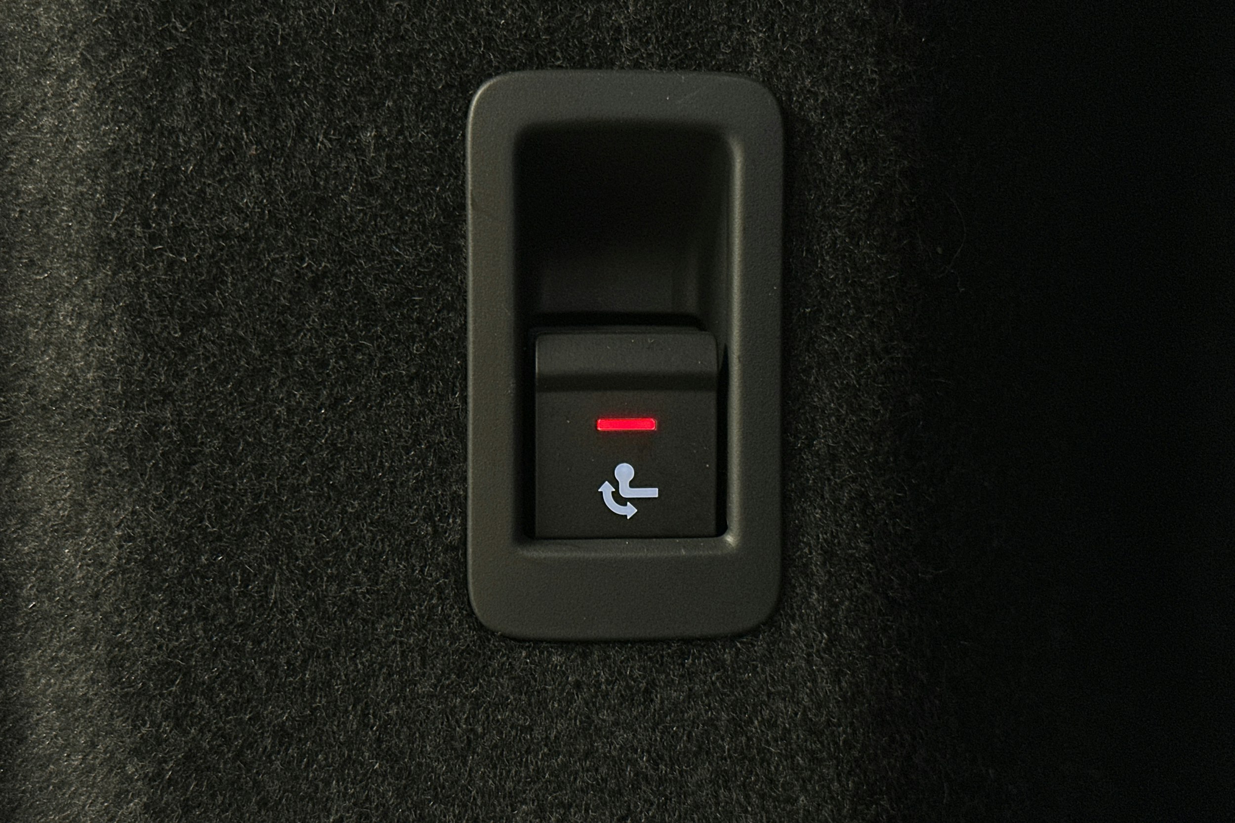 harmaa Audi Q4 e-tron 2024 kuva 15.