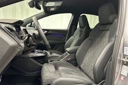 harmaa Audi Q4 e-tron 2024 kuva 17.
